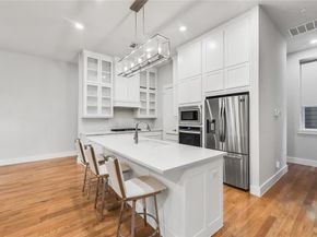 625 N Tyler Street  402, Dallas Texas 75208