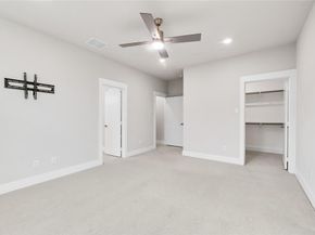 625 N Tyler Street  402, Dallas Texas 75208