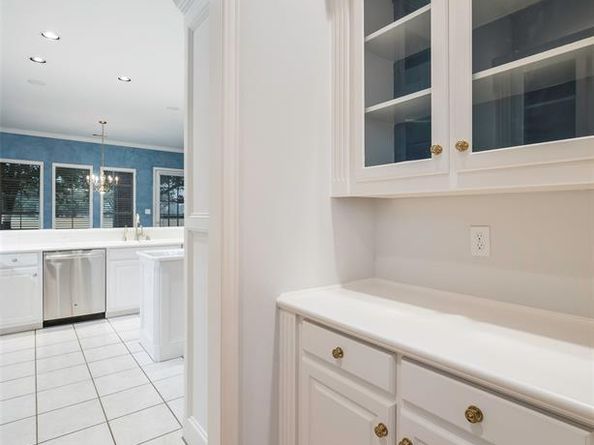5120  Briar Tree Drive , Dallas Texas 75248