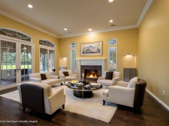 5120  Briar Tree Drive , Dallas Texas 75248