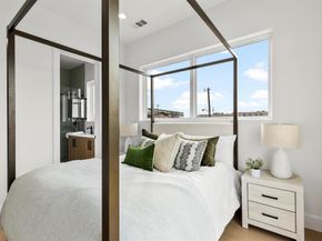 604 N Ewing Avenue  109, Dallas Texas 75203