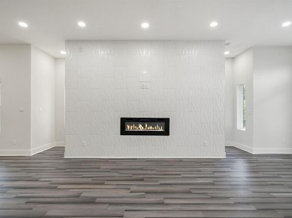 2507  Crossman Avenue , Dallas Texas 75212