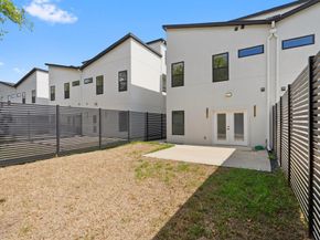 2507  Crossman Avenue , Dallas Texas 75212