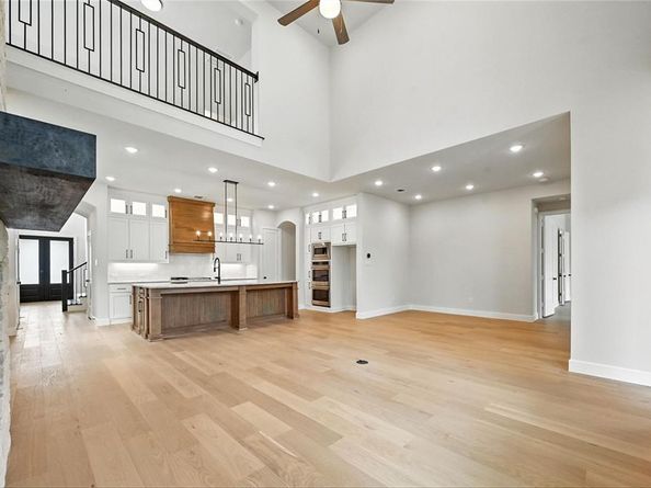 826  Shady Oaks Drive , Rockwall Texas 75087