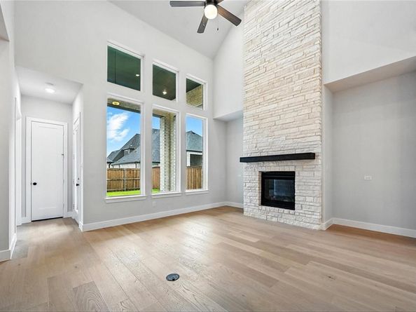 826  Shady Oaks Drive , Rockwall Texas 75087