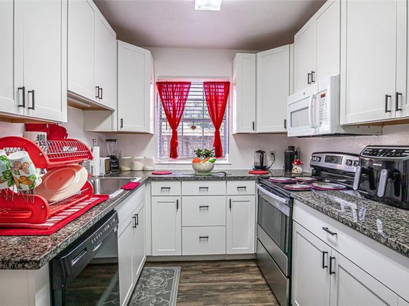 3229  Whatley Drive , Garland Texas 75043