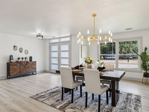 3849  Crown Shore Drive , Dallas Texas 75244