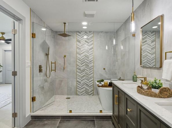 3849  Crown Shore Drive , Dallas Texas 75244