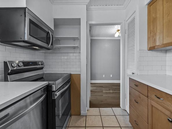 4205  Avondale Avenue  203, Dallas Texas 75219
