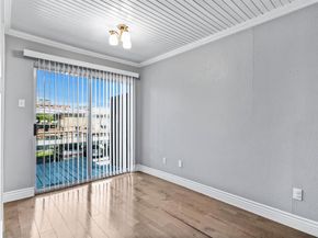 4205  Avondale Avenue  203, Dallas Texas 75219