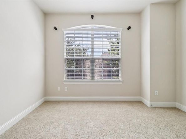 8316  Lindsay Gardens , The Colony Texas 75056