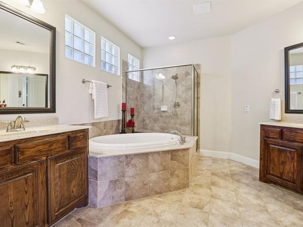 8316  Lindsay Gardens , The Colony Texas 75056