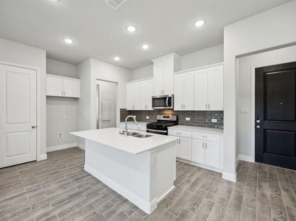 817  Heart Reef Road , Plano Texas 75075