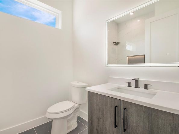 2054  Angelina Drive , Dallas Texas 75212