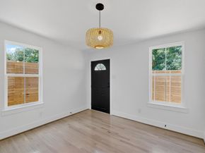 4007  Shelley Boulevard , Dallas Texas 75211