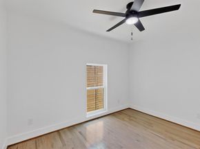 4007  Shelley Boulevard , Dallas Texas 75211