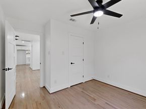 4007  Shelley Boulevard , Dallas Texas 75211