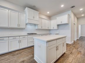 1700  Lithgow Road , Celina Texas 75009