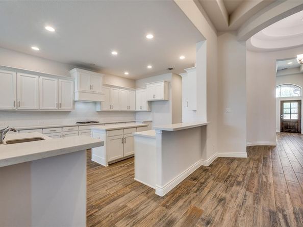 1700  Lithgow Road , Celina Texas 75009