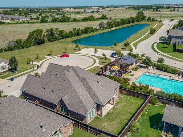 1700  Lithgow Road , Celina Texas 75009