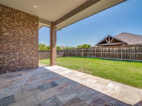 1700  Lithgow Road , Celina Texas 75009