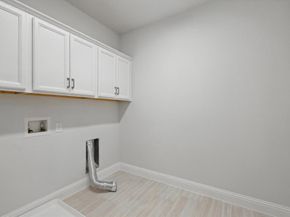 1735  Wittington Place  3308, Farmers Branch Texas 75234