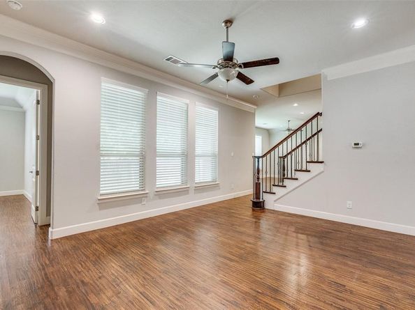 6900  Golf Green Drive , Arlington Texas 76001