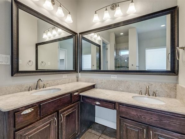 6900  Golf Green Drive , Arlington Texas 76001