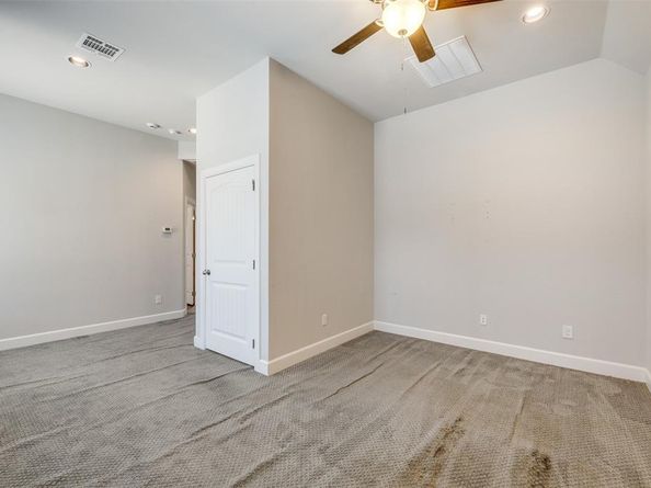 6900  Golf Green Drive , Arlington Texas 76001
