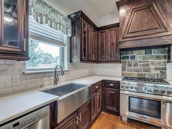 6900  Golf Green Drive , Arlington Texas 76001