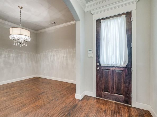 6900  Golf Green Drive , Arlington Texas 76001