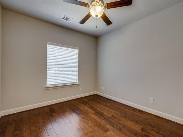 6900  Golf Green Drive , Arlington Texas 76001