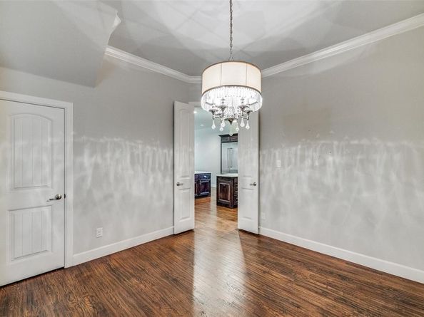 6900  Golf Green Drive , Arlington Texas 76001