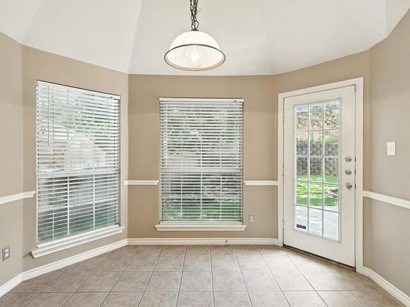 6912  Alderbrook Drive , Denton Texas 76210