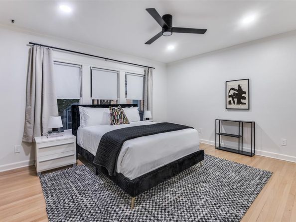 919  Cordova Street , Dallas Texas 75223