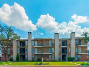 9520  Royal Lane  317, Dallas Texas 75243