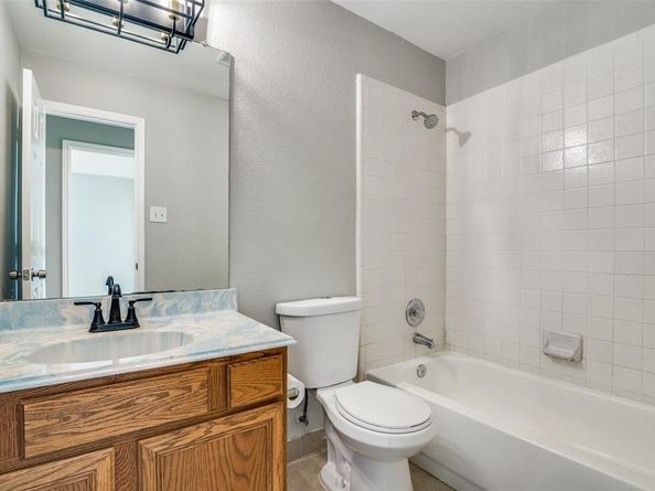 1366  Westview Drive , Garland Texas 75040