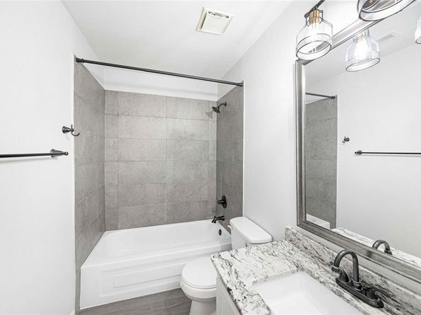 2200 E Trinity Mills Road  510, Carrollton Texas 75006