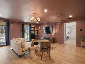 1008  Ridgewood Terrace , Arlington Texas 76012