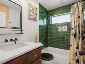 1008  Ridgewood Terrace , Arlington Texas 76012