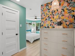 1008  Ridgewood Terrace , Arlington Texas 76012