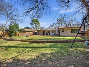 1008  Ridgewood Terrace , Arlington Texas 76012