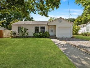 2411  Denison Street , Denton Texas 76201