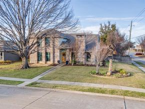 2037  Espinosa Drive , Carrollton Texas 75010