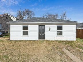 1231 S Edgefield Avenue , Dallas Texas 75208