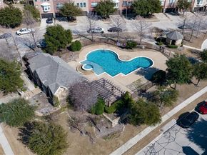 1527  Biltmore Lane , Irving Texas 75063