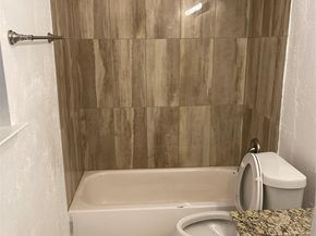 2212  Roberts Cut Off Road , Fort Worth Texas 76114