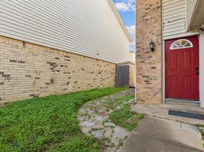 2009  Via Bravo  , Carrollton Texas 75006