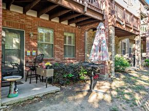 1582  Biltmore Lane , Irving Texas 75063