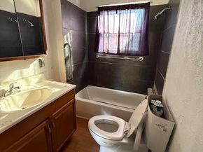 5713  Houghton Avenue , Fort Worth Texas 76107